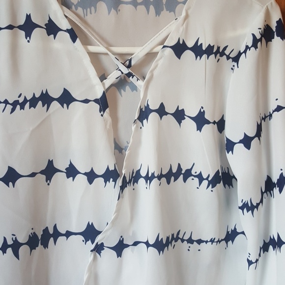 Top - Picture 3 of 3